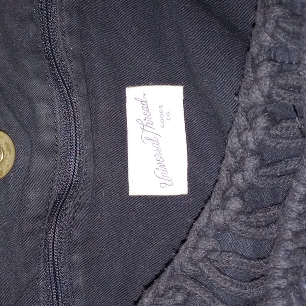 Large Universal Thread Tote Purse - image 3